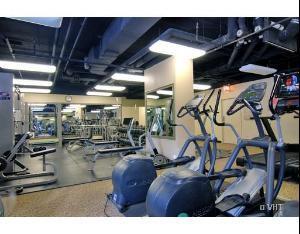 Building Photo - 10 E Ontario St