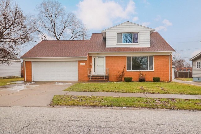 Building Photo - 11425 Tonsing Dr