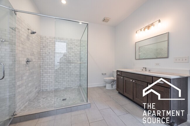 Building Photo - 1836 S Carpenter St