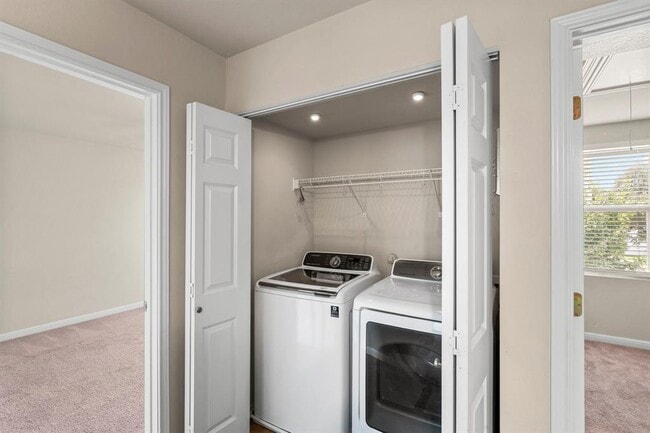 Building Photo - 423 Wetzel