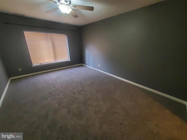 Building Photo - 48 Muirfield Dr