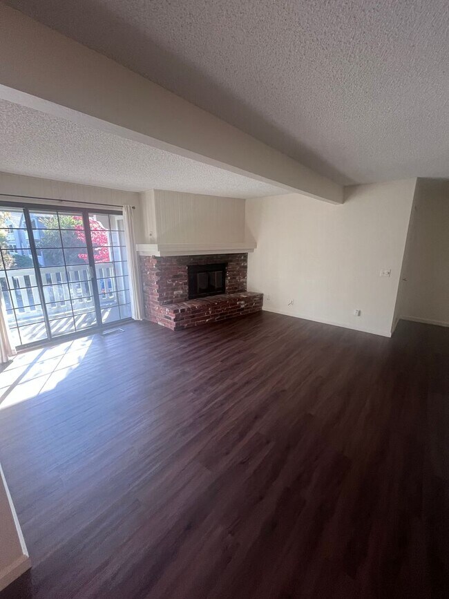 Building Photo - NICE CONDO IN CITRUS HEIGHTS!