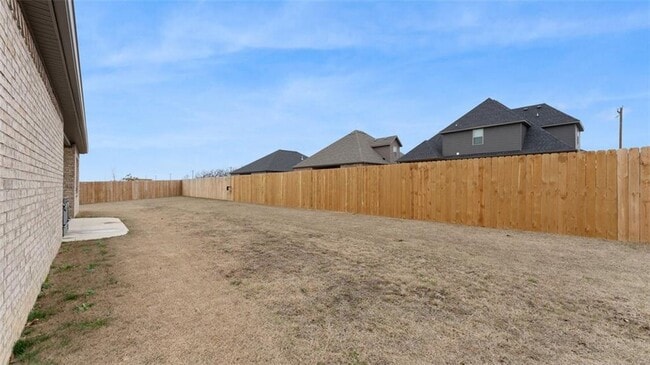 Building Photo - 1950 Lordsburg Ct