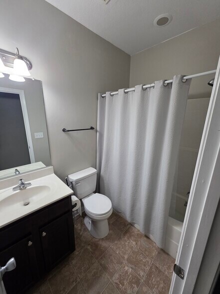 Building Photo - 5512 Muth Ct