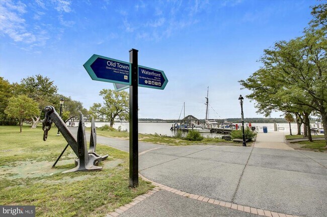 Building Photo - 2509 Ryegate Ln