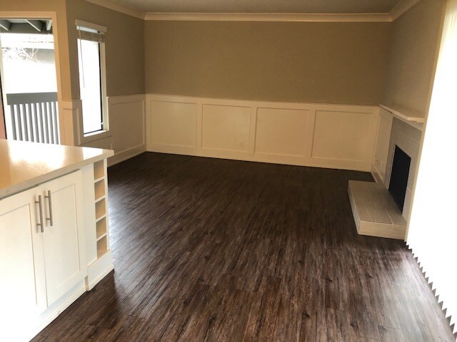 Building Photo - 1476 Pico Ct