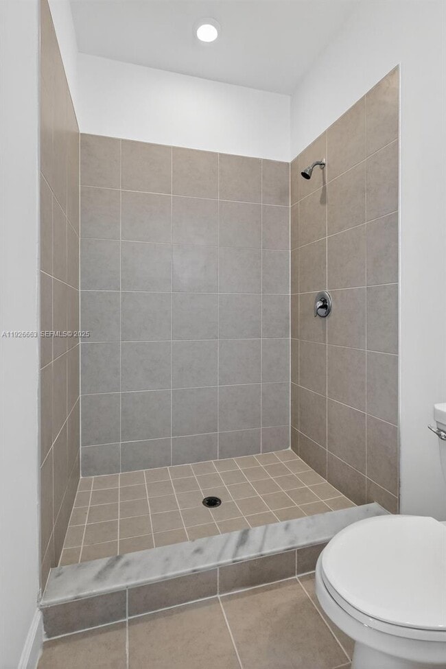 Building Photo - 13835 SW 261st Terrace