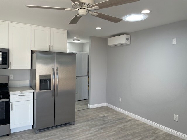 AC/Heat and fridge - 2615 Elizondo Ave