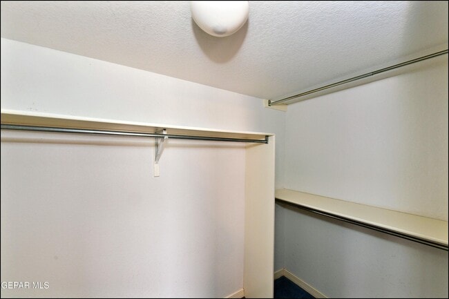 Building Photo - 14101 Koshare Ct