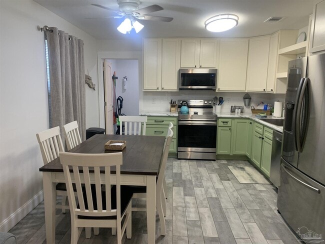 Building Photo - 2864 Villa Woods Cir