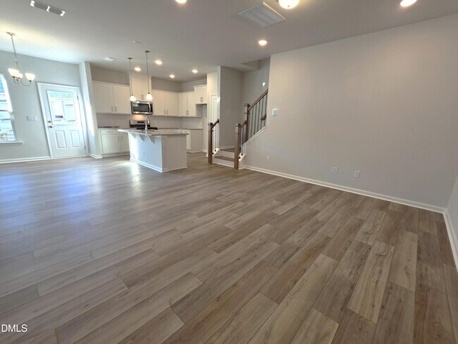 Building Photo - 4025 Kidd Pl