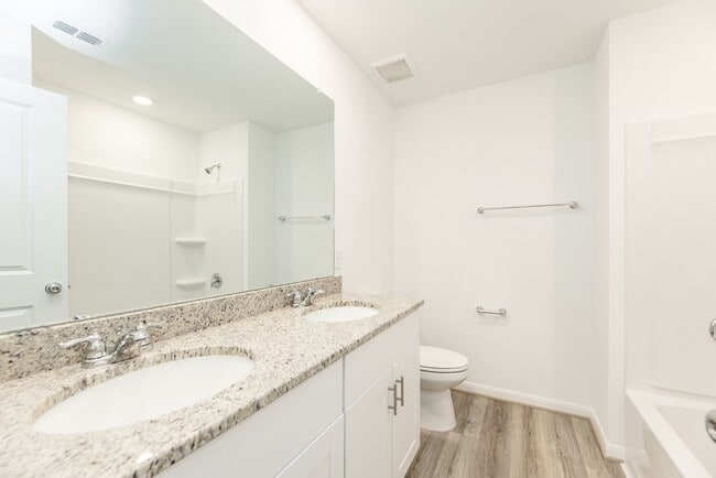 Building Photo - 1818 Whispering River Dr