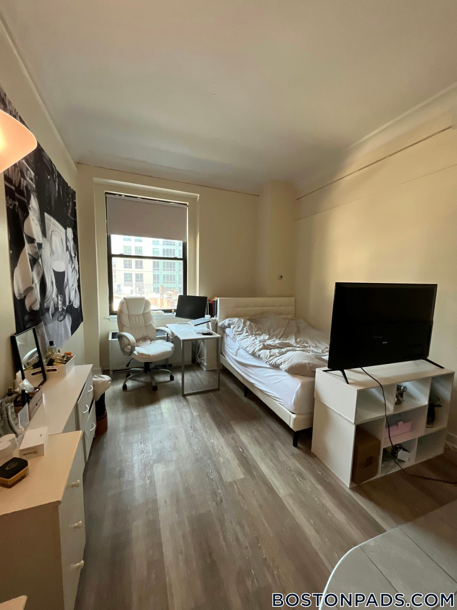 Building Photo - 62 Boylston St