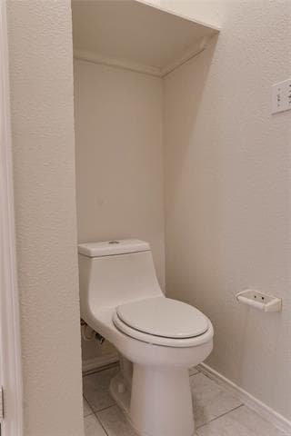 Building Photo - 7108 Park Creek Cir W