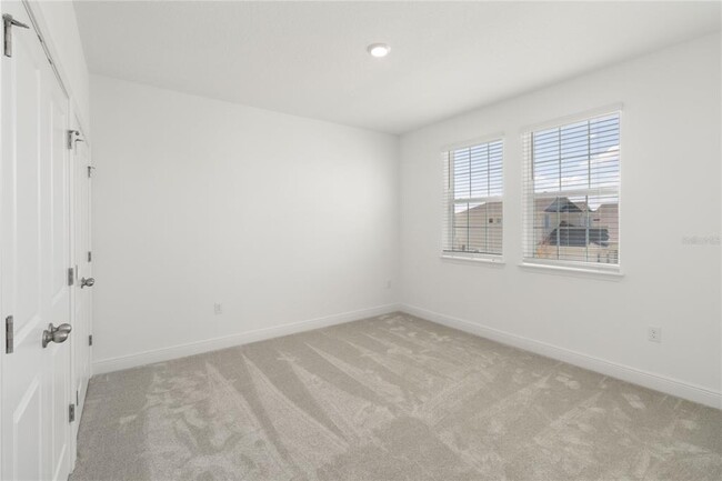 Building Photo - 14797 Milfoil Ave