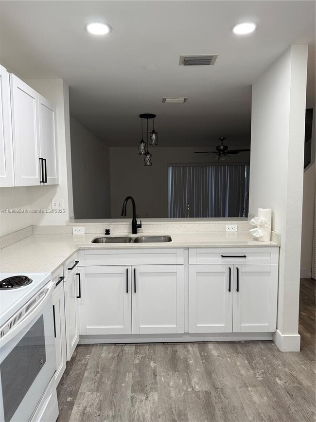 Building Photo - 13905 SW 177th Terrace