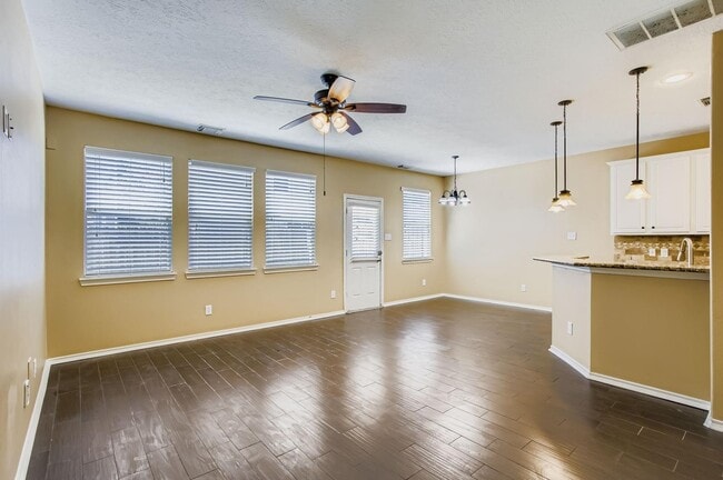 Building Photo - 17519 Bering Bridge Ln