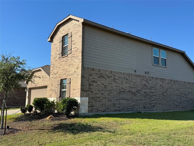 Building Photo - 29602 Juniper Ct