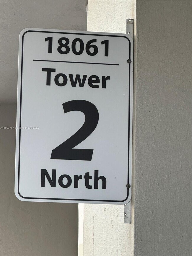 Building Photo - 18061 Biscayne Blvd