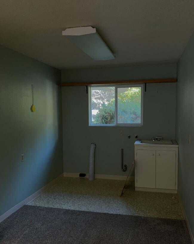 Building Photo - 94916 Old Farm Ln