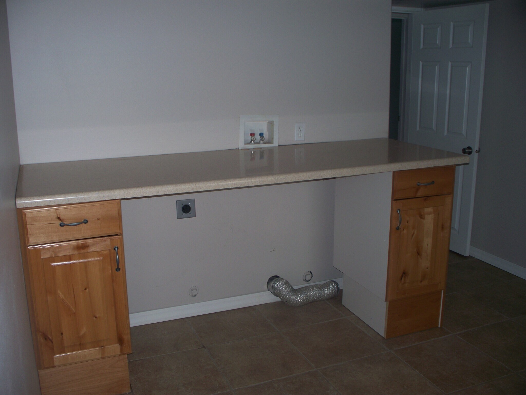 Building Photo - 345 E 200 N