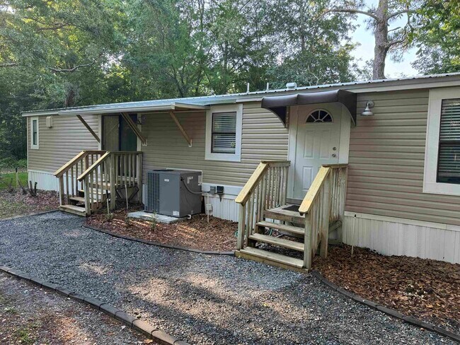 Building Photo - 4430 Manucy Rd