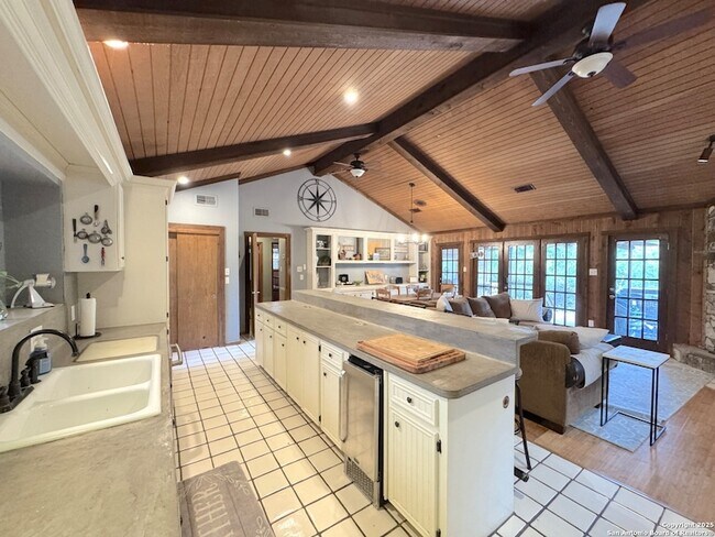 Building Photo - 104 Canteen