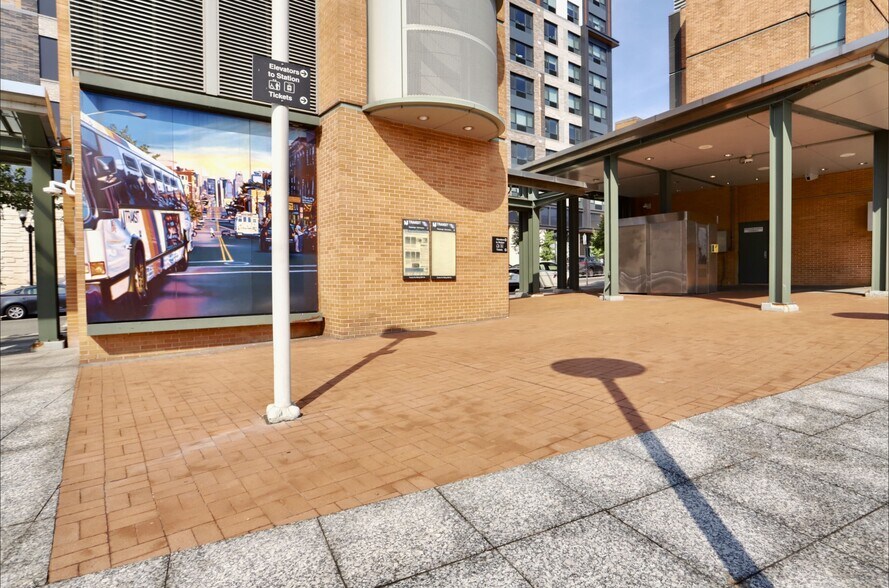 Building Photo - 4901 Murphy Pl