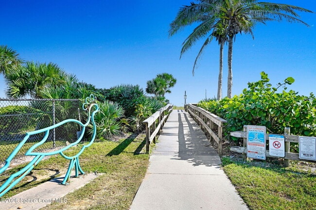 Building Photo - 436 Sailfish Ave