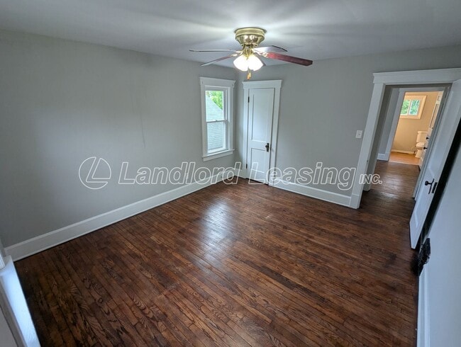 Building Photo - Spacious 3-Bedroom Colonial with Finished ...