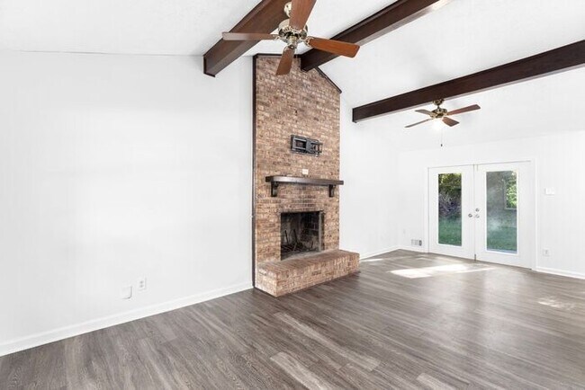 Building Photo - 1285 Coronada Dr