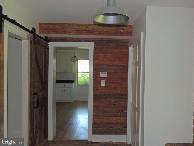 Building Photo - 5511 Williams Rd