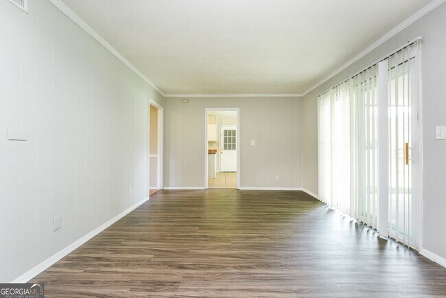 Building Photo - 1250 Allgood Rd