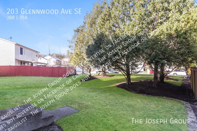 Building Photo - 203 Glennwood Ave SE