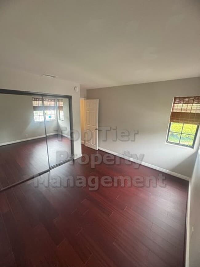Building Photo - 3 Bedroom, 2 Bath Beautiful Carlsbad Home ...