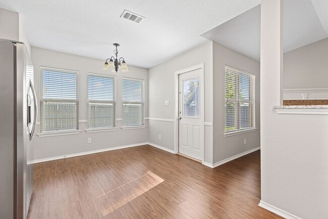 Building Photo - 7915 Redbrush