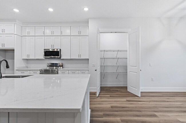 Building Photo - 7179 Freedom Ct