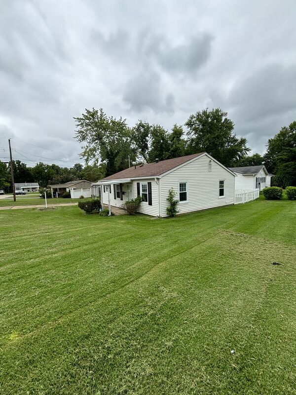 Building Photo - 12095 Nantucket Pl