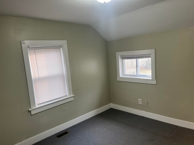 Building Photo - 56733 Grand River Ave