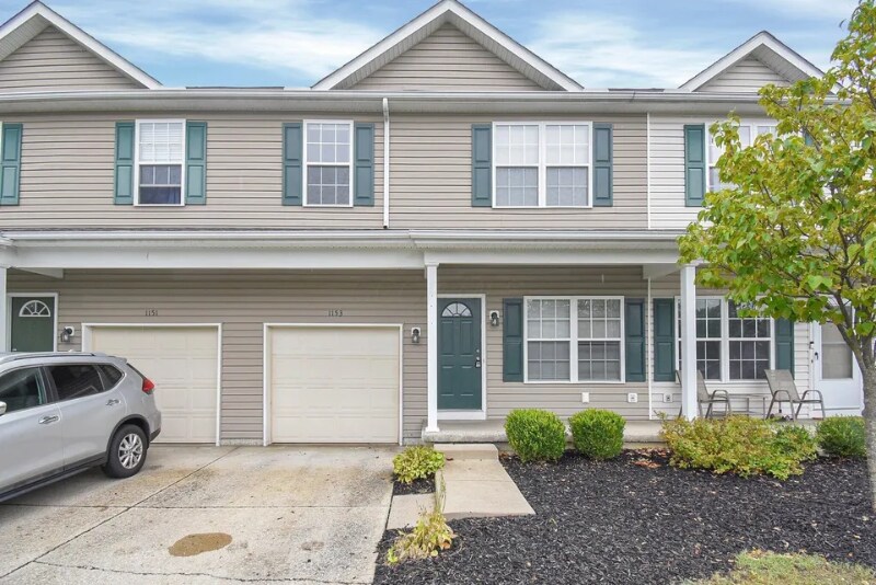 Building Photo - 1153 Park Dr
