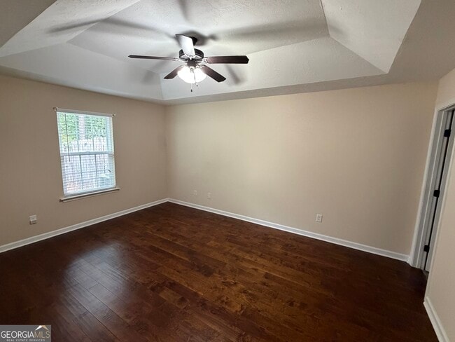 Building Photo - 185 Buckhaven Way