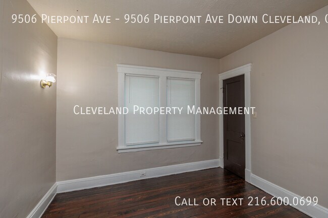 Building Photo - Charming Cleveland Duplex