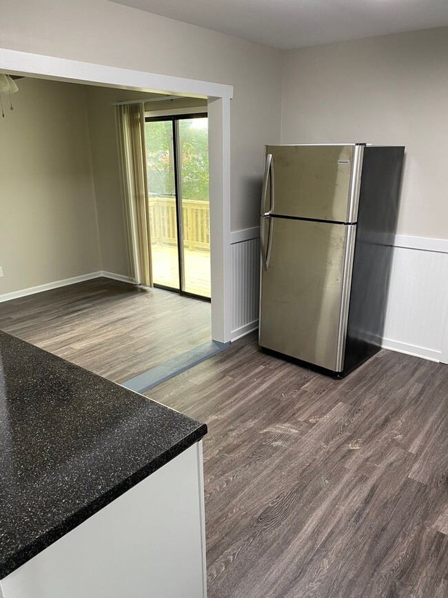 Building Photo - Charming home in Highland Springs