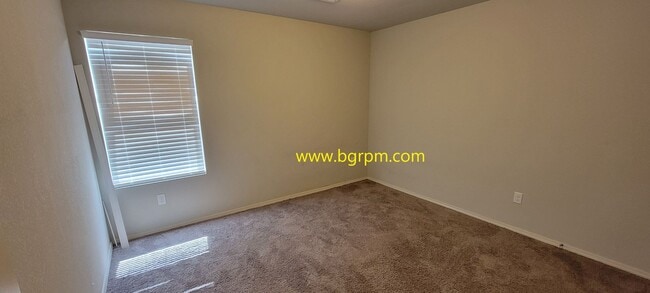 Building Photo - 4 BD, 2 BA, North Little Rock