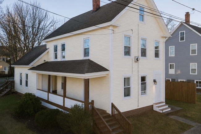 Building Photo - 12 Mt Auburn St