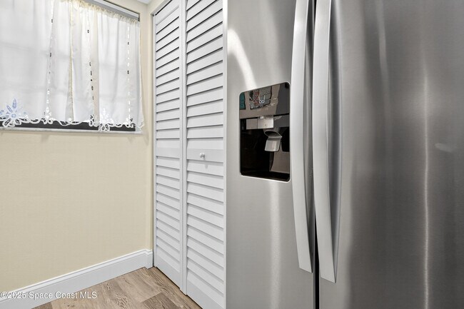 Building Photo - 383 N Atlantic Ave