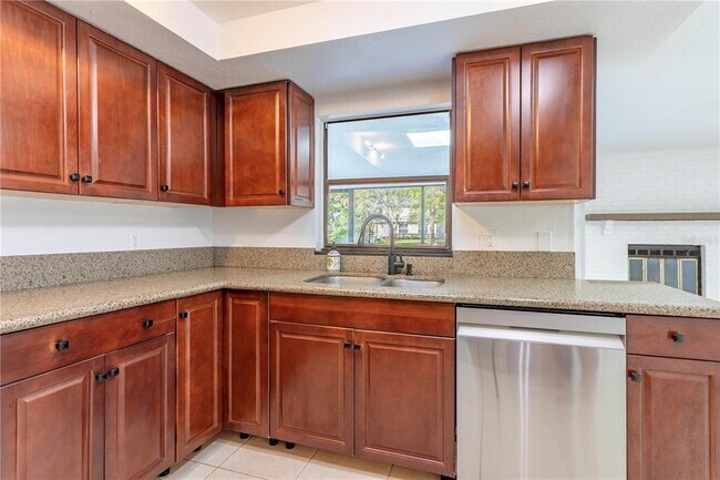 Building Photo - 3002 SMU Blvd