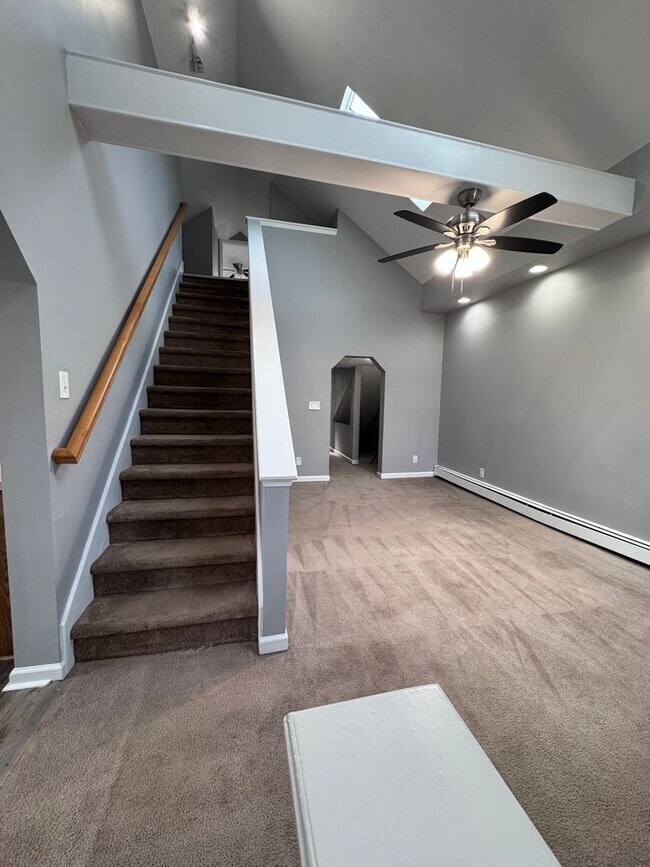 Building Photo - 3 bedroom 2 bath Home in Alburtis