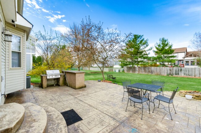 Building Photo - 8370 Payson Dr