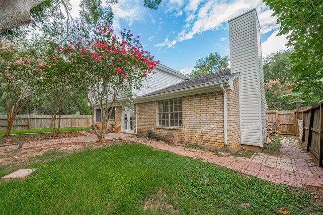 Building Photo - 3610 Bee Bayou Ln